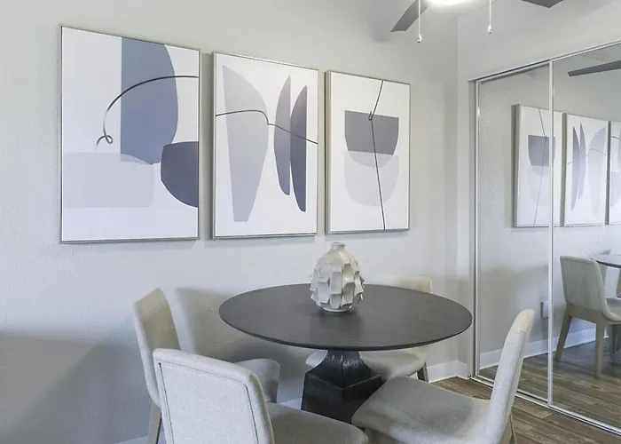 Landing Modern With Amazing Amenities